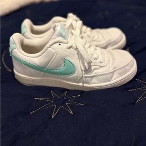 Nike Women's White and Teal Sneakers